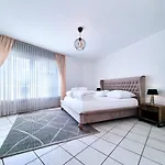 Apartament Alpha *