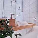 Apartament Alpha *