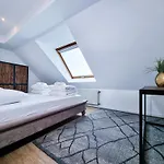 Alpha Apartament