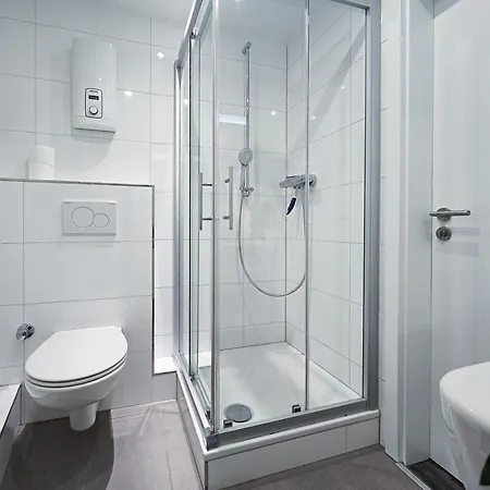 Alpha Apartment *