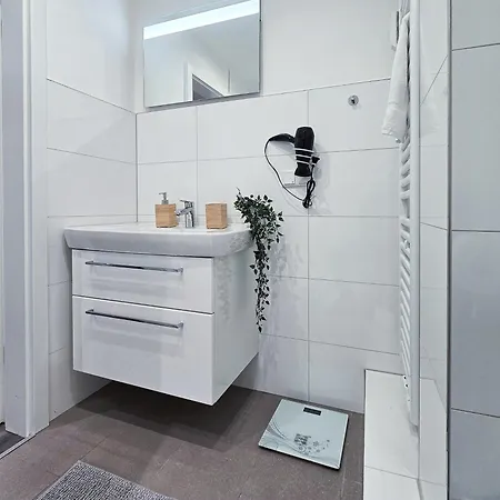 Alpha Apartment